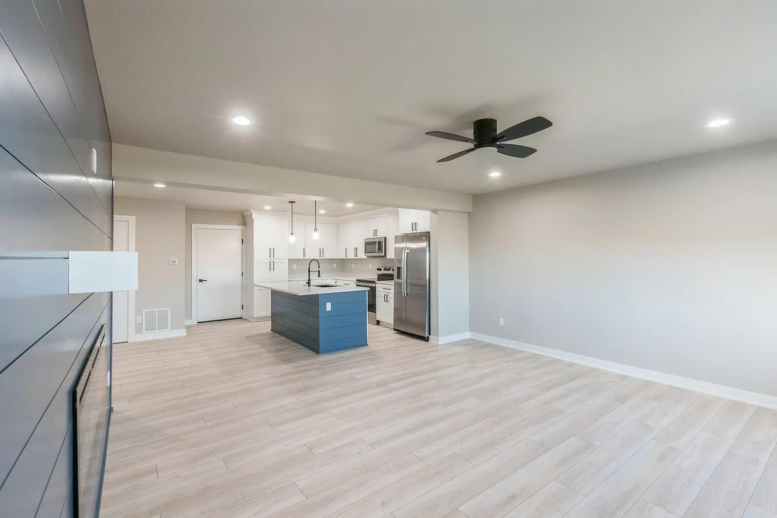 14216 Springbrook Trail – photo 5