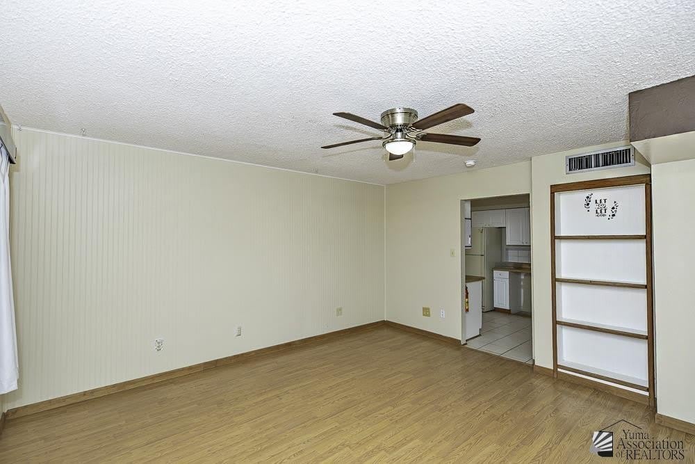 2662 S Madison Ave – photo 3