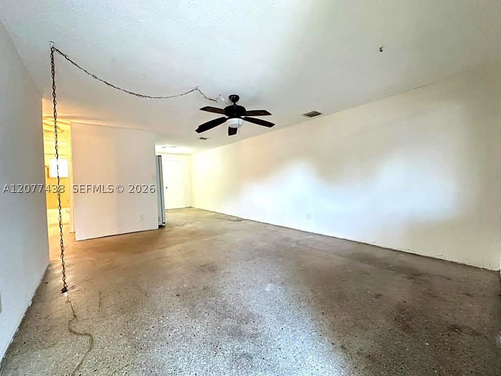 204 Nw 8Th Ave – photo 2