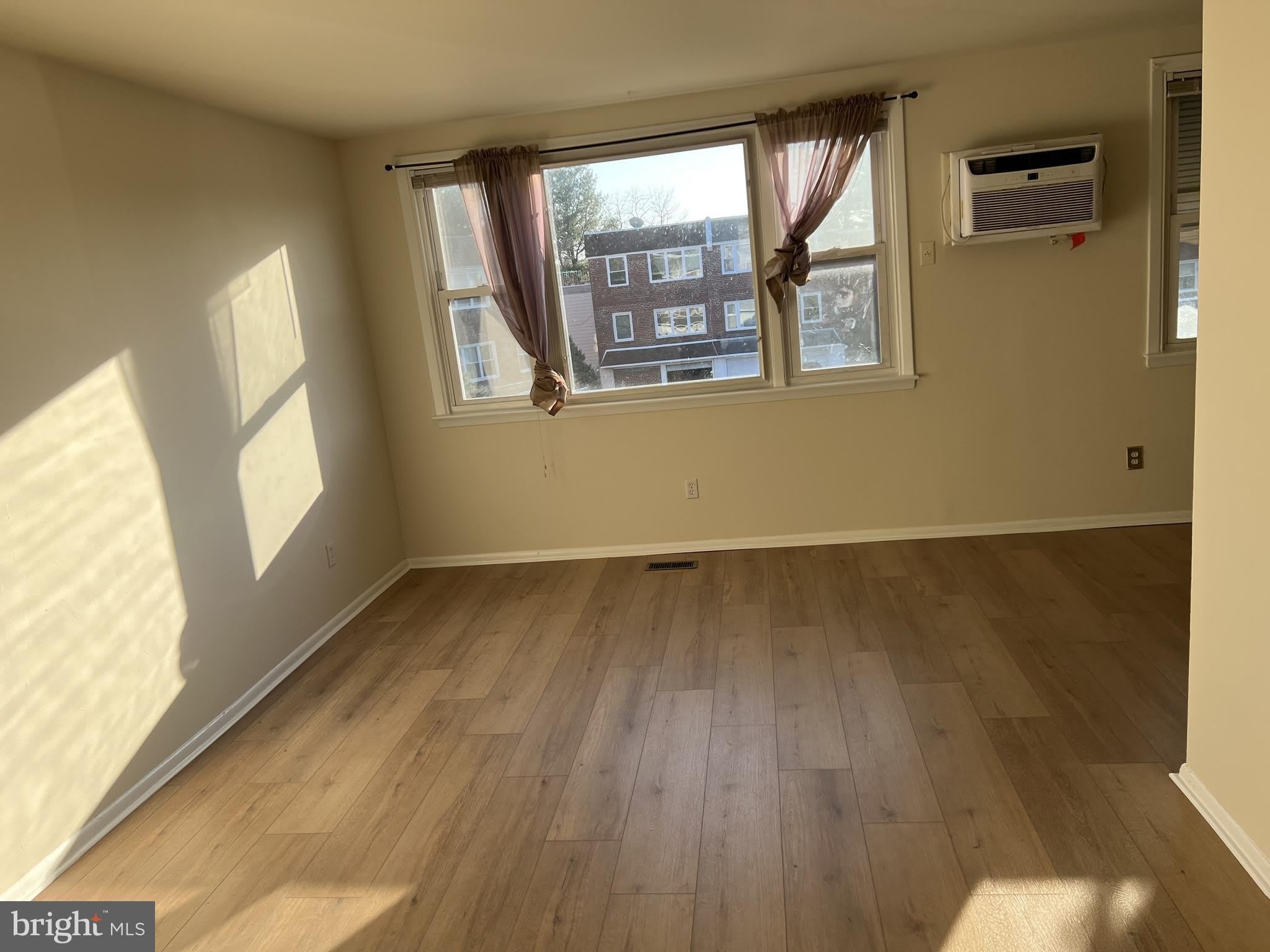 205 E ERICA Place – photo 2
