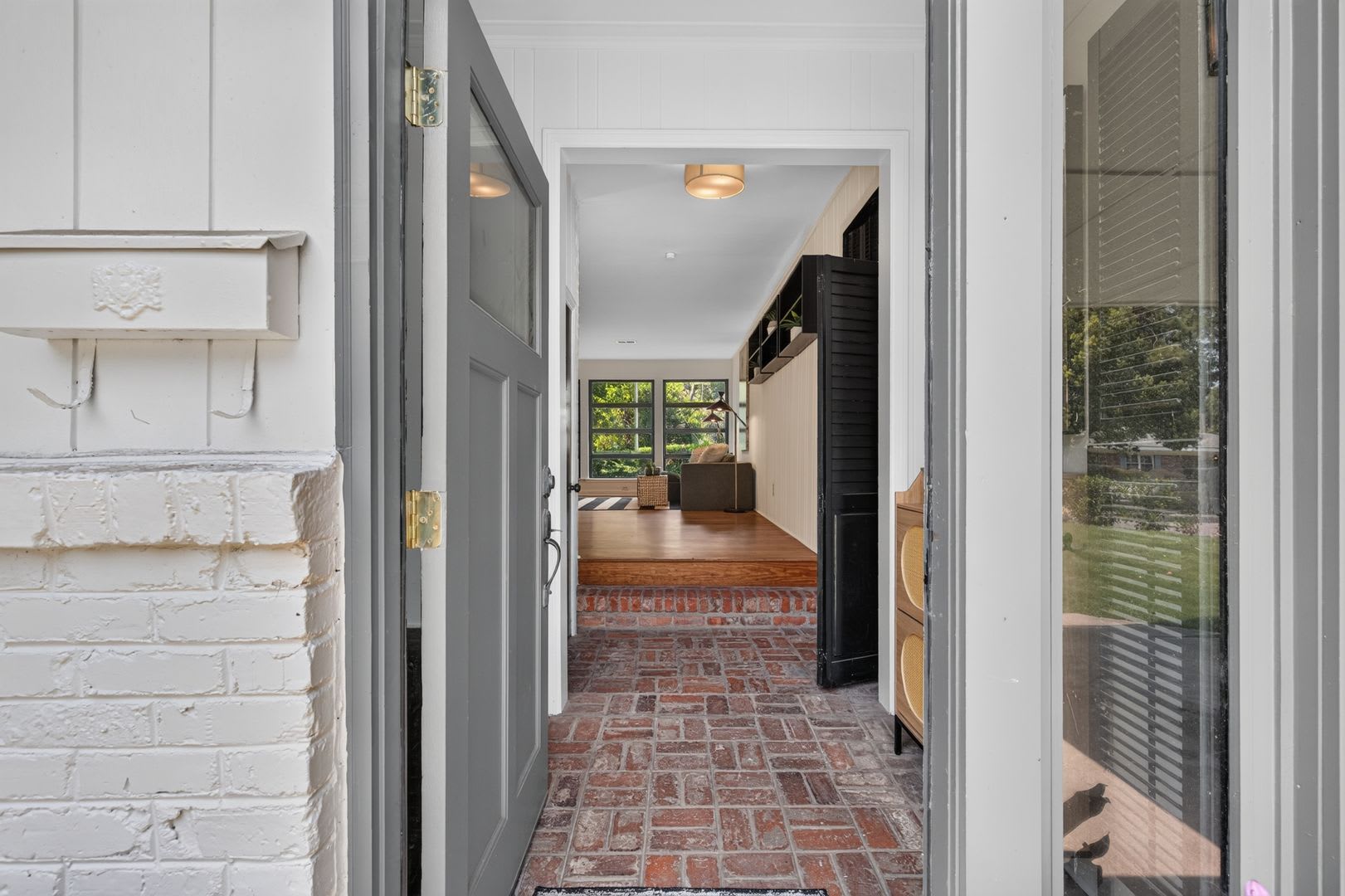 Desirable Area – photo 3
