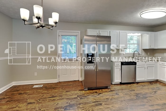 604 Dillon Drive – photo 5