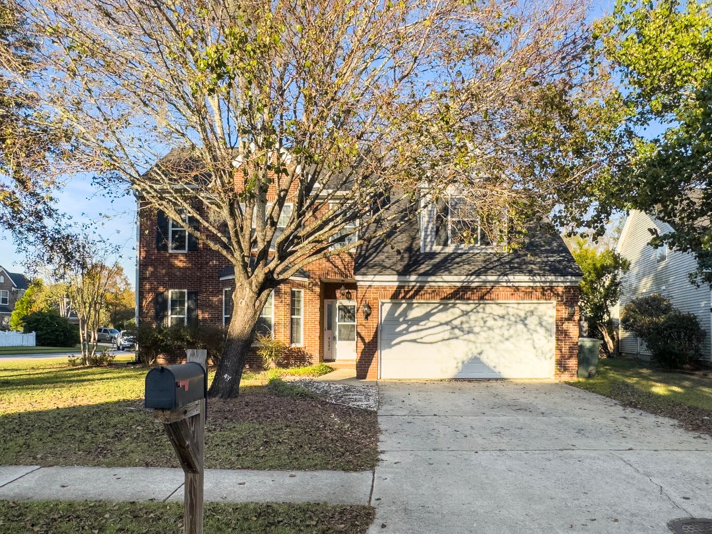 Gorgeous Home in Charleston – photo 1
