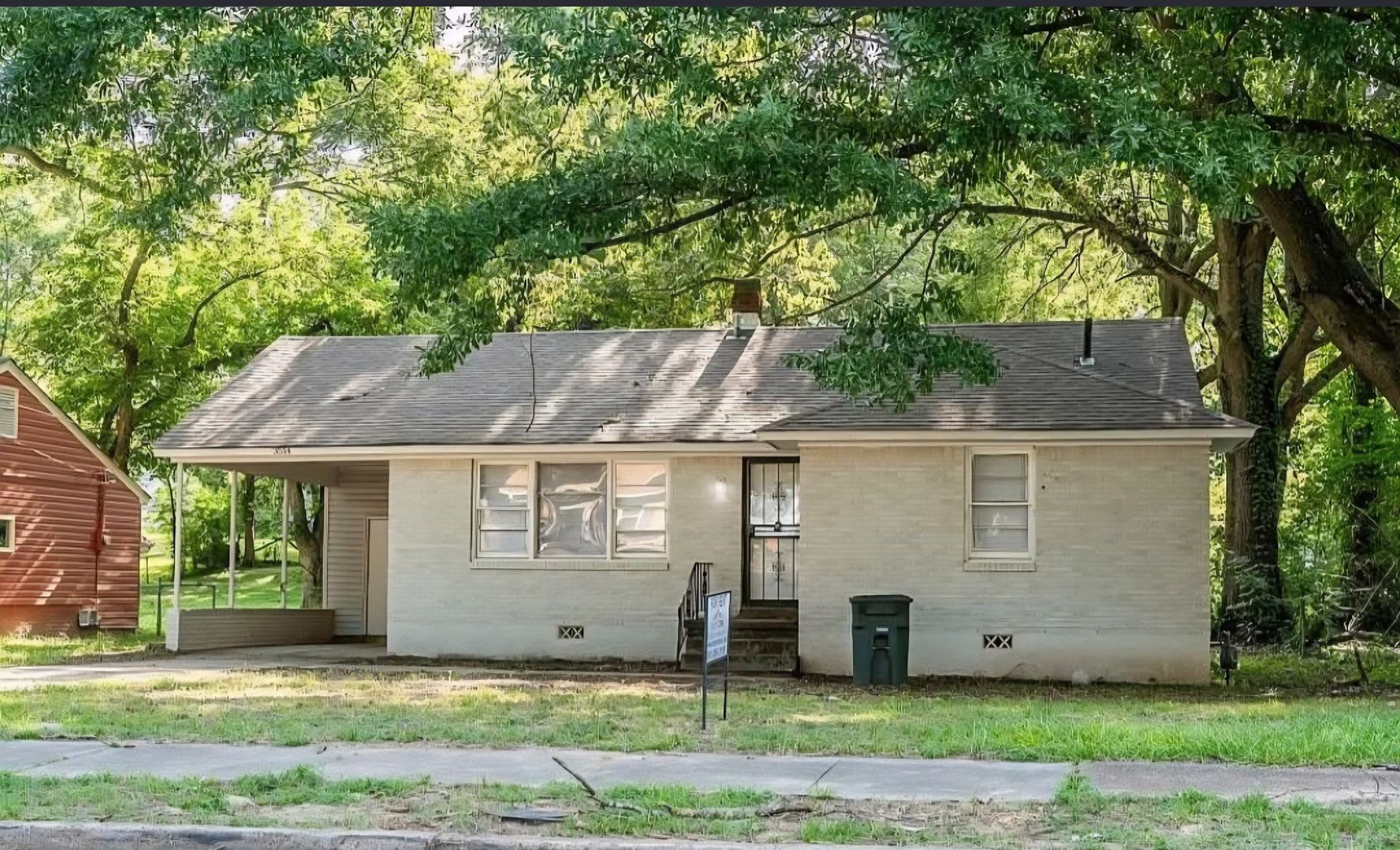Now Leasing – 3514 Hallbrook St, Memphis – photo 1