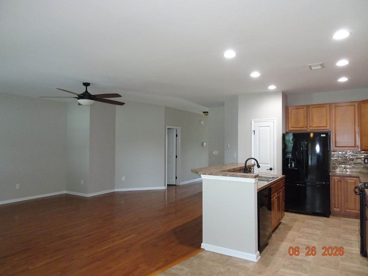 3 Bedroom. 2 Bath Single Family Home for Rent – photo 4