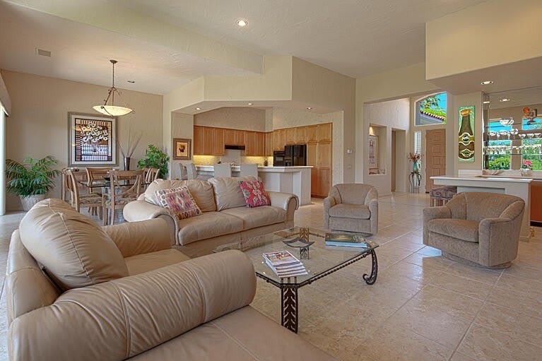 379 Tomahawk Drive – photo 1