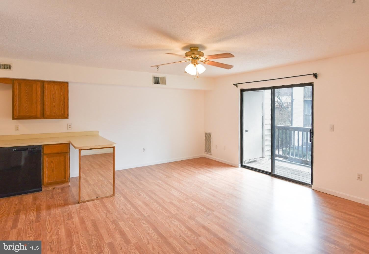 14300 JARVIS Avenue – photo 3