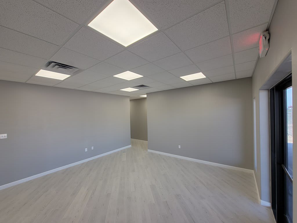 3745 N Slator Ave – photo 4