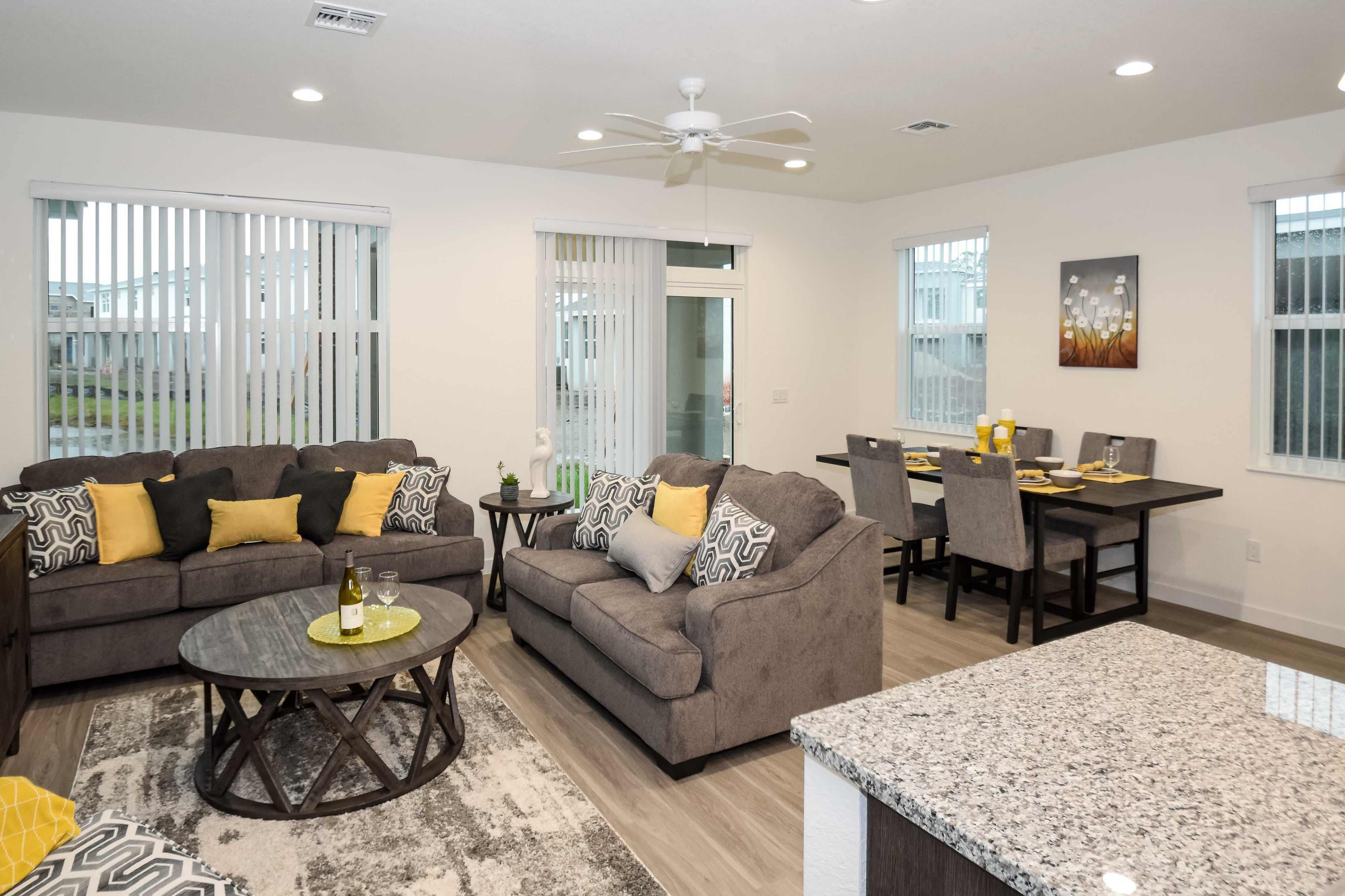 Torino Lakes Rental Townhomes – photo 2