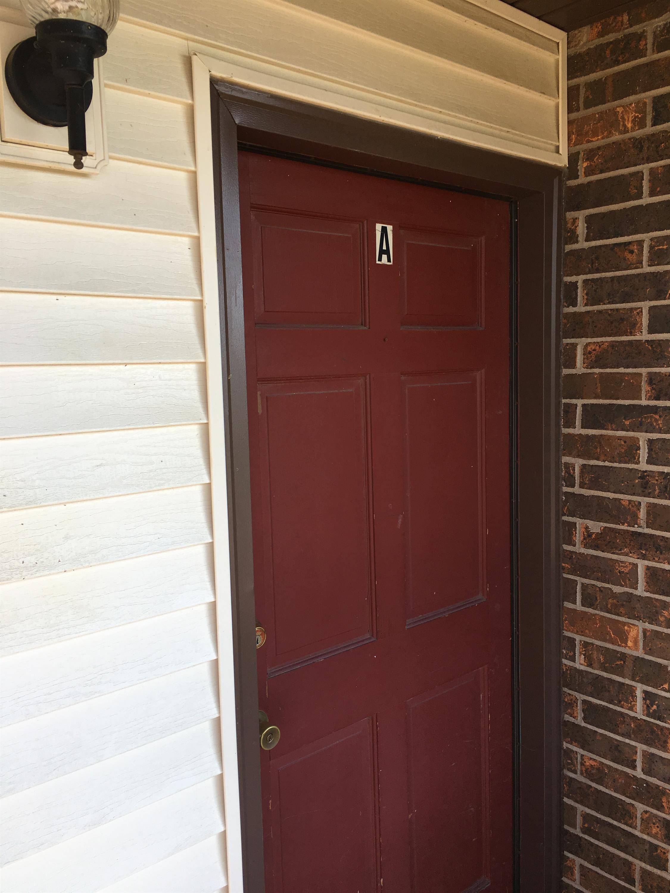 1306 Cherry Place Apt A – photo 1