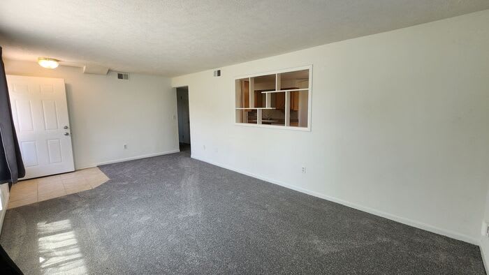4810 Orchard Avenue – photo 4