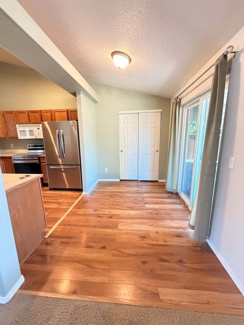 3-Bedroom 2-Bathrrom home in Creswell – photo 5