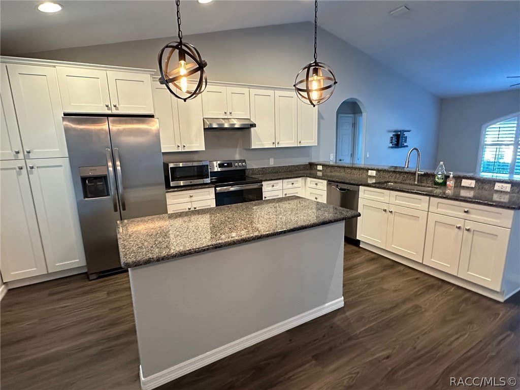 5825 N Larkspur Way – photo 4