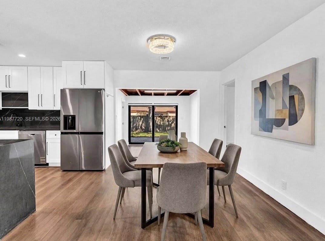 3193 Taft Street – photo 4