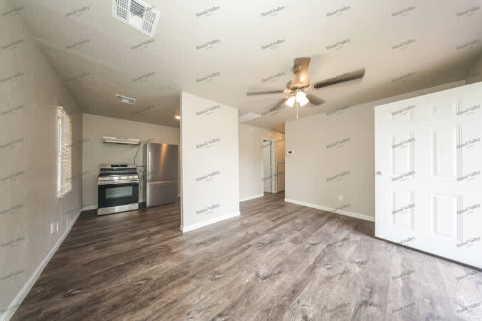 4033 Southwest 26th Street – photo 5
