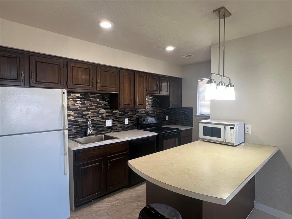14405 N Pennsylvania Avenue – photo 4