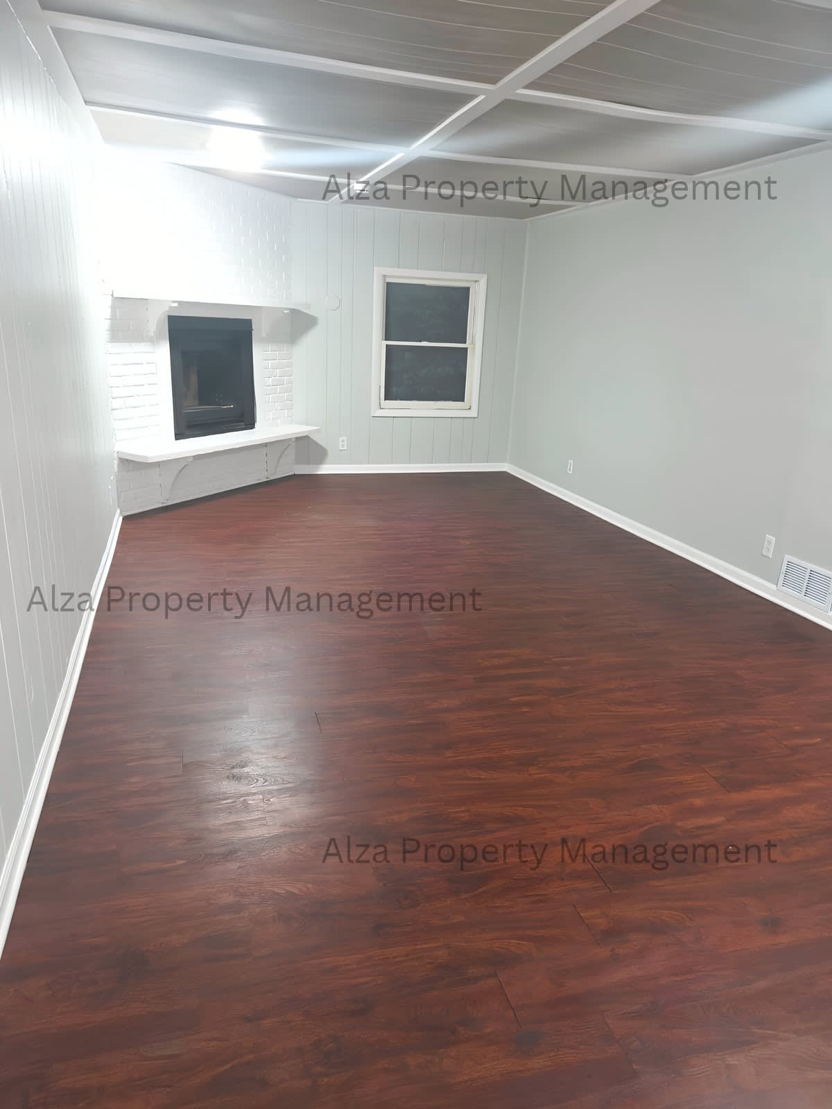 218 Healy Avn – photo 3
