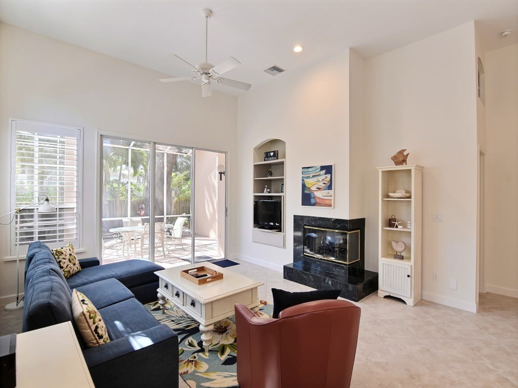 8785 Lakeside Boulevard – photo 4