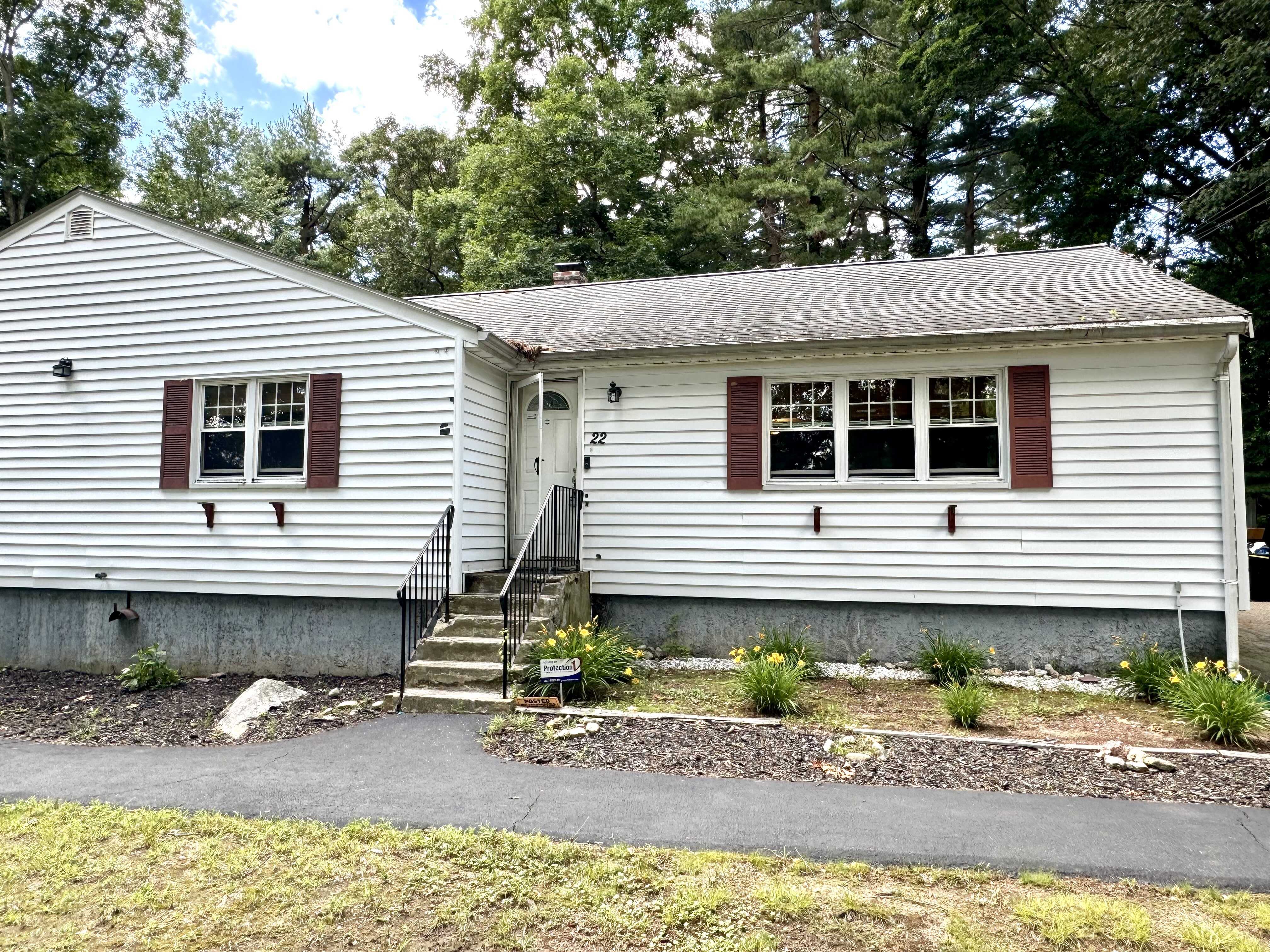 22 Lambert Road – photo 1