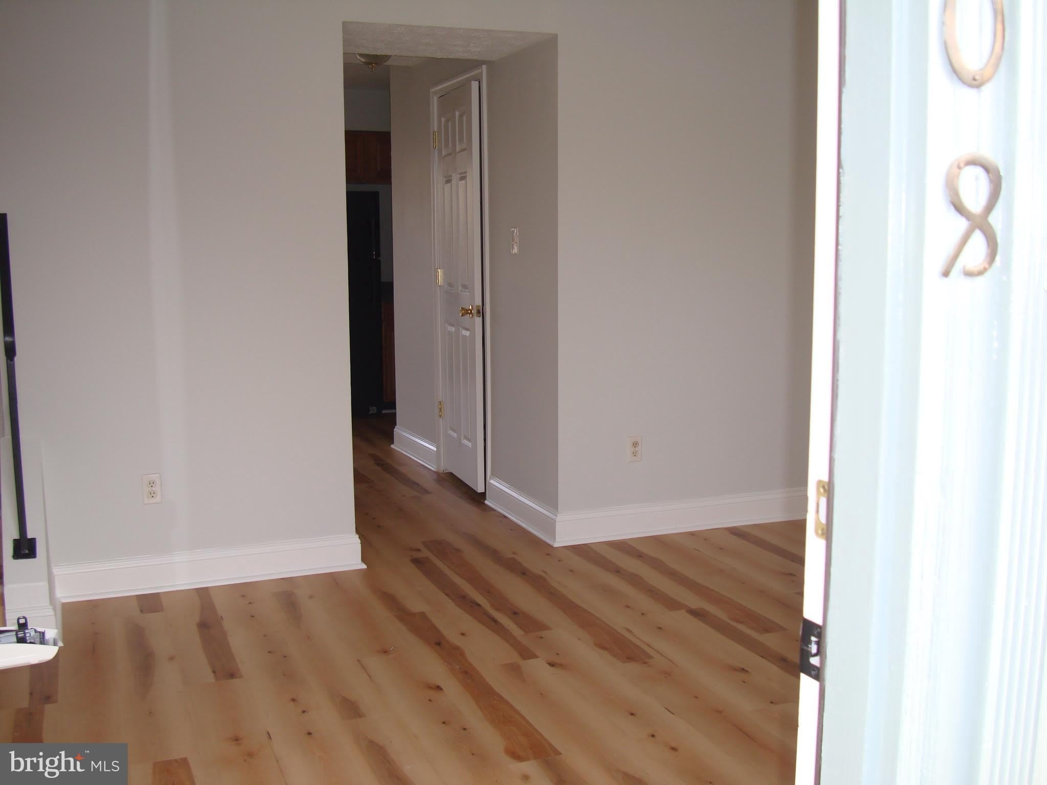 208 MOORE Drive – photo 2
