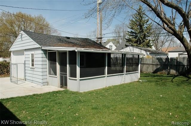 1815 Dallas Avenue – photo 3