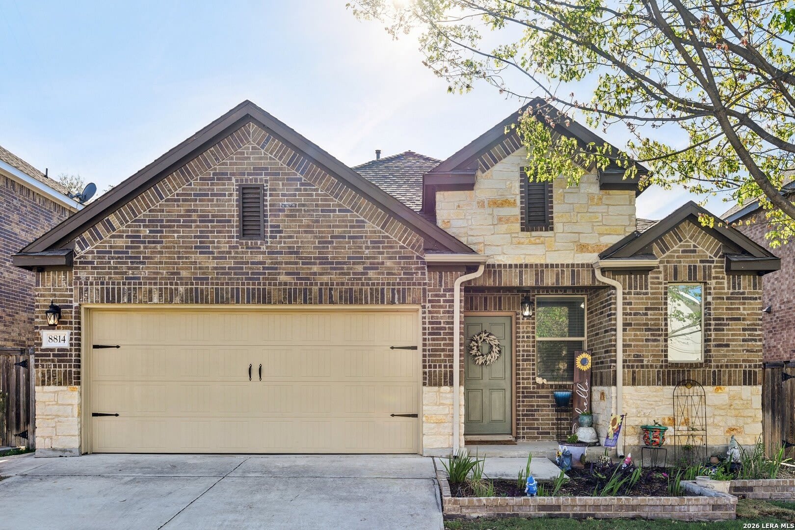 8814 White Crown – photo 2