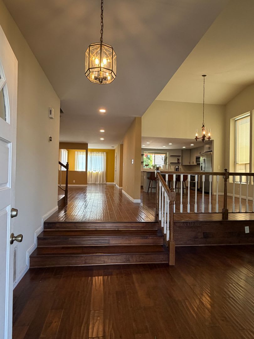 Spacious 4-Bedroom Corner-Lot Home with 3-Car Garage! – photo 2