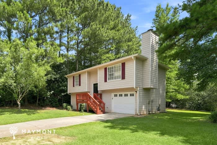 1504 Chelsea Downs Drive Northeast – photo 4