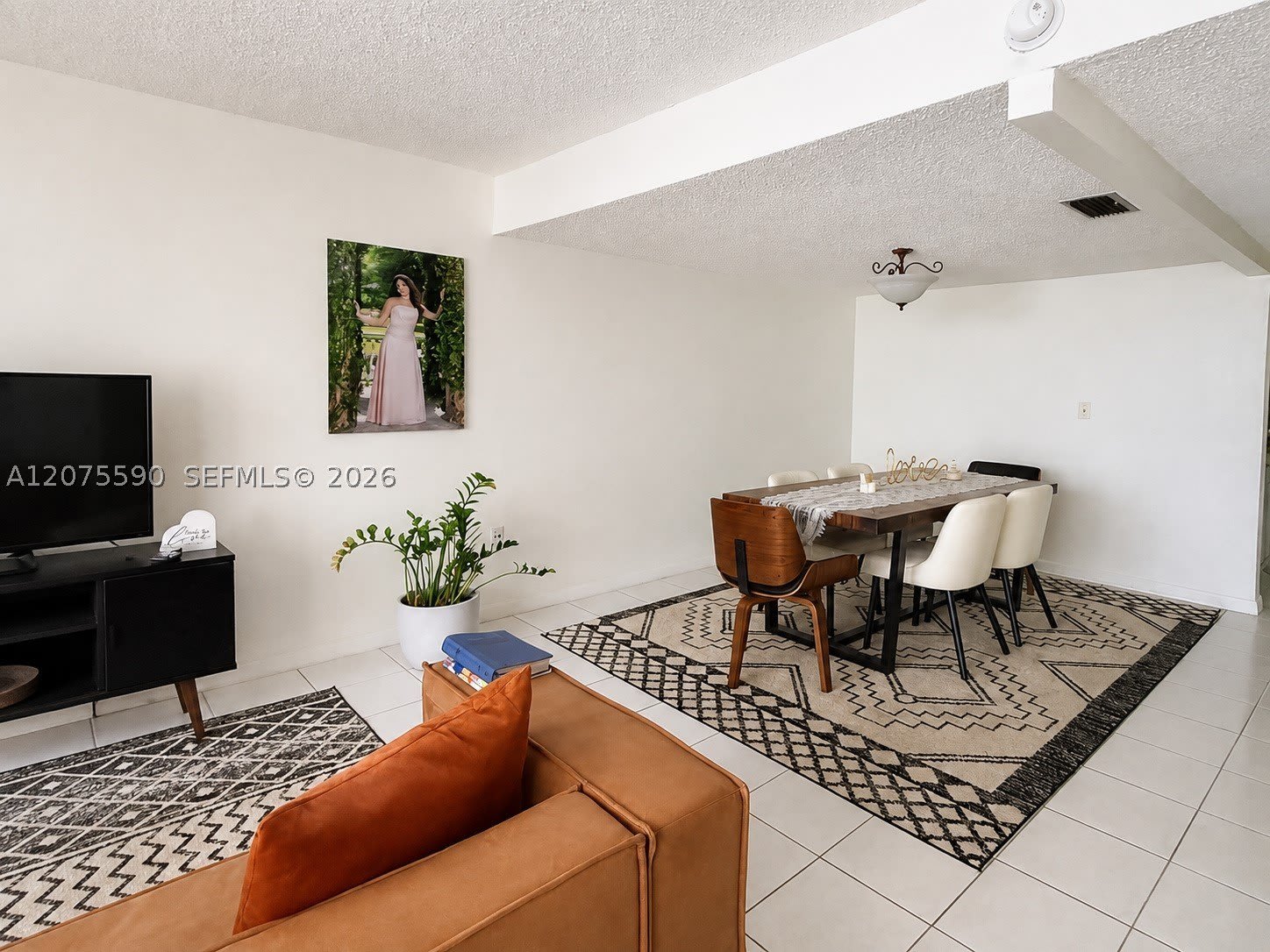 14107 SW 66th St – photo 1