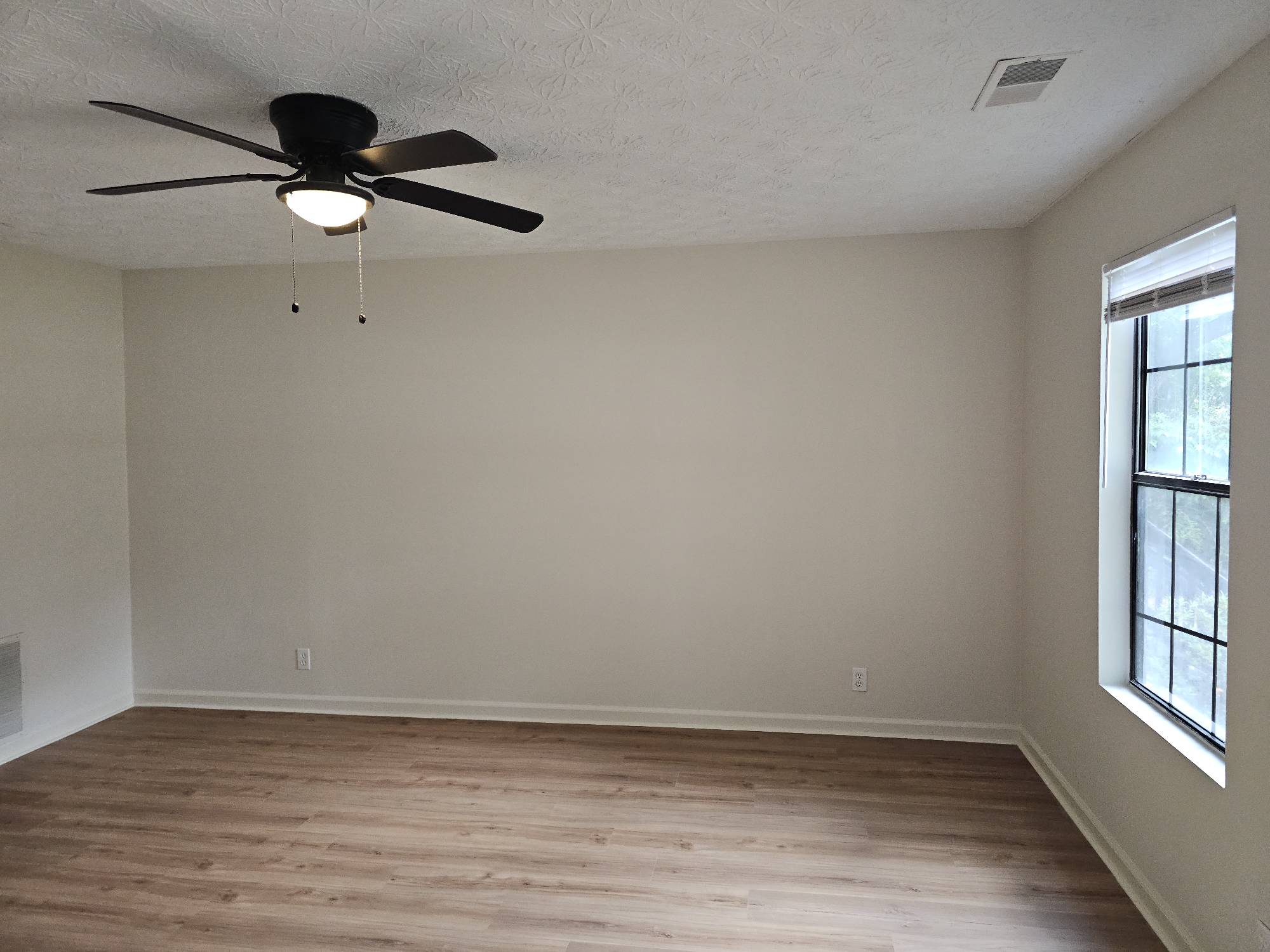 490 South Jeff Davis Drive, Unit C – photo 3