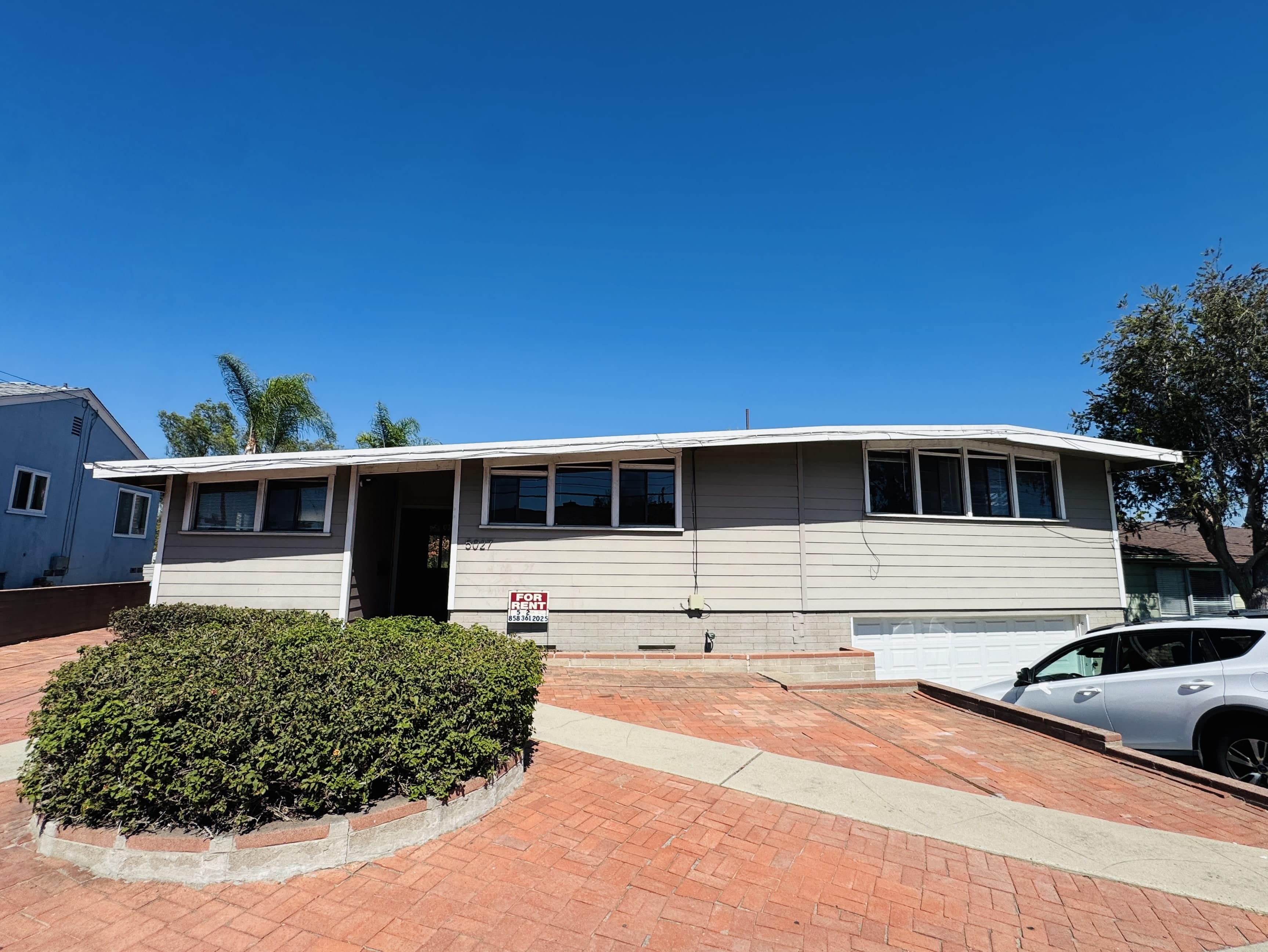 5027 Campanile Drive – photo 3
