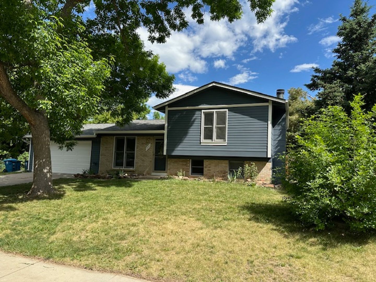 Recently Renovated! 3bed/2bath home in Louisville – photo 1