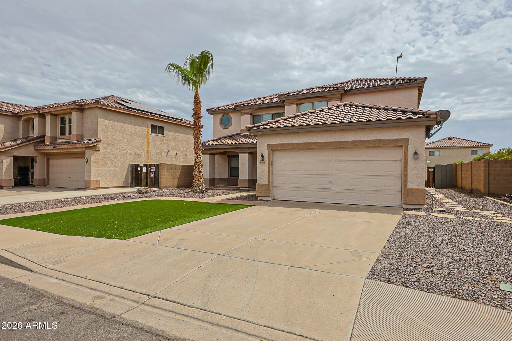 15569 W GELDING Drive – photo 2