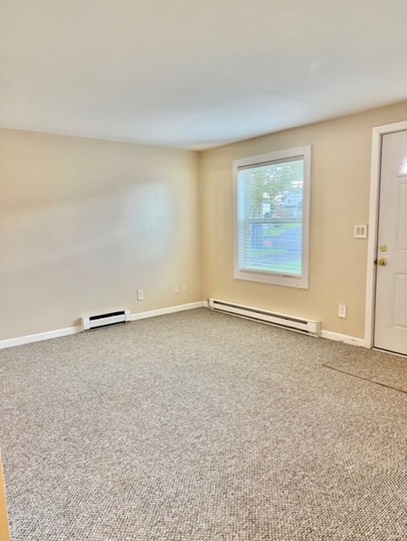 120 Hinsdale St – photo 4
