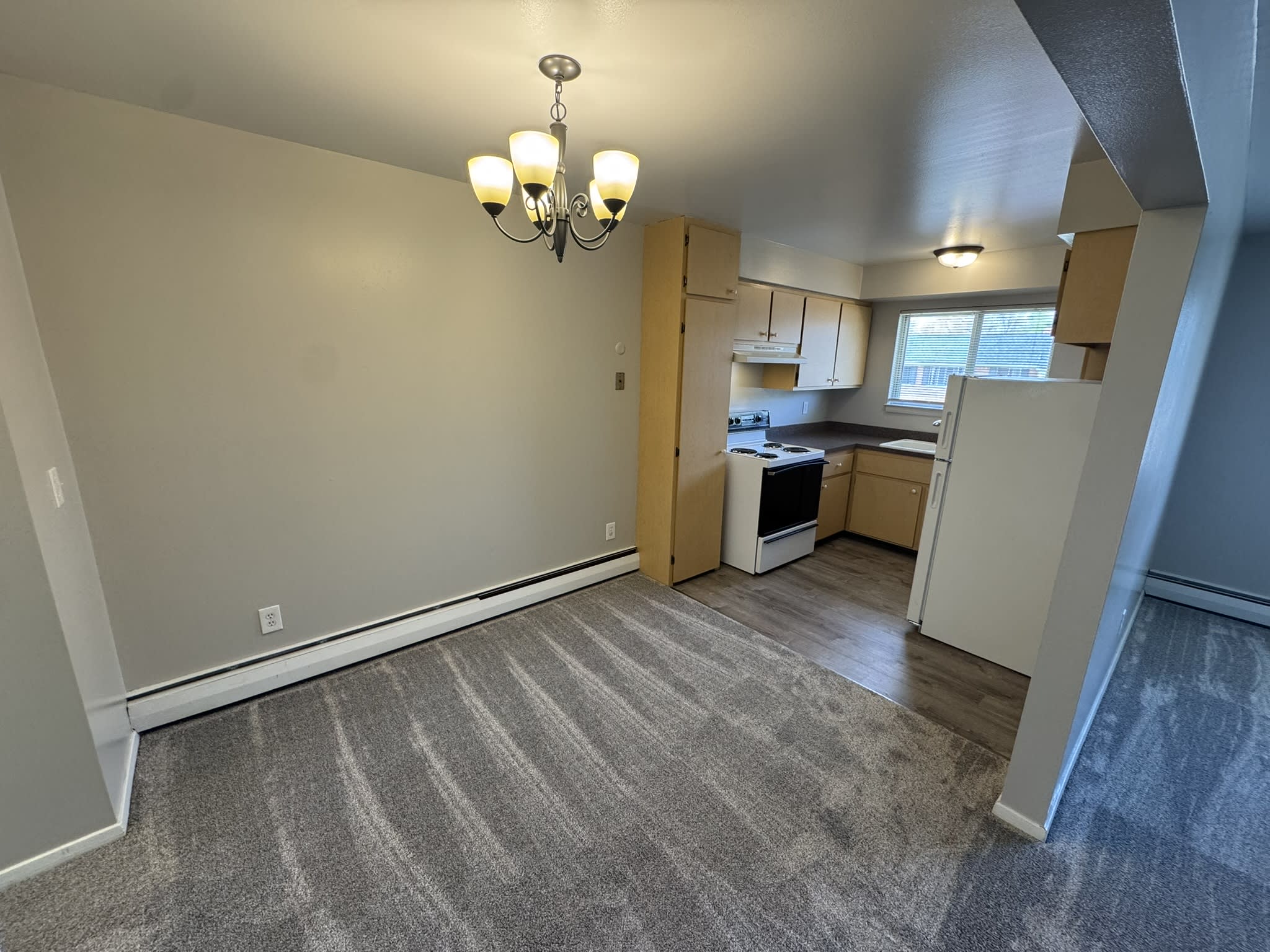 421 Parkdale Avenue – photo 5