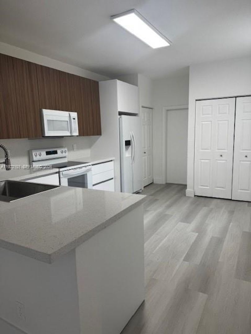 2179 Hacienda Terrace 2179, Weston, FL 33327 – photo 5