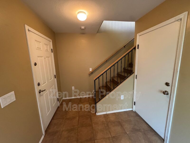 4062 E Windsor Drive – photo 3