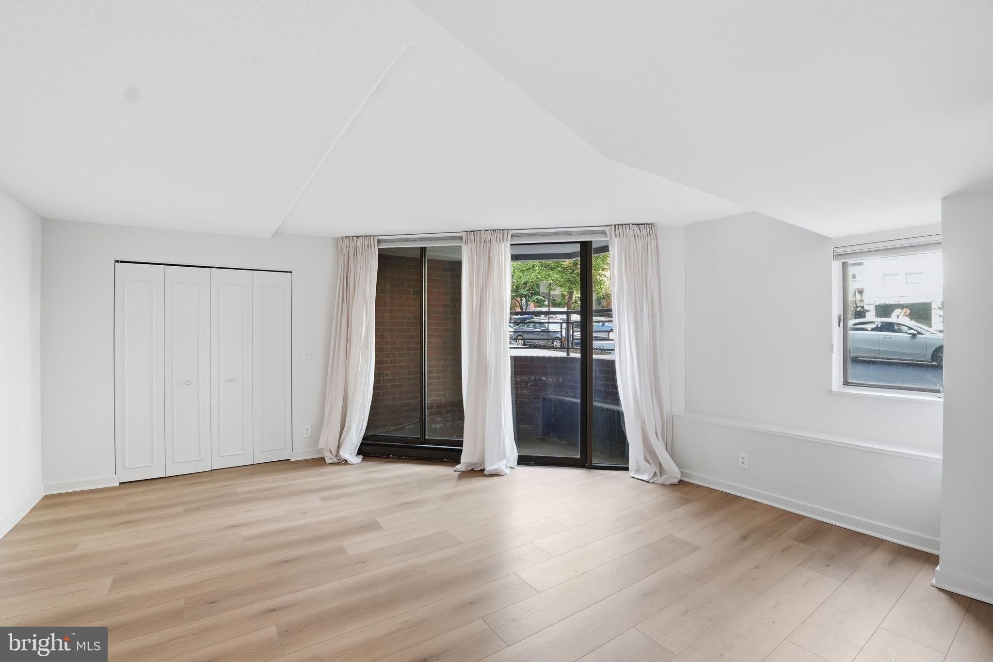 1099 22Nd Street Nw – photo 5