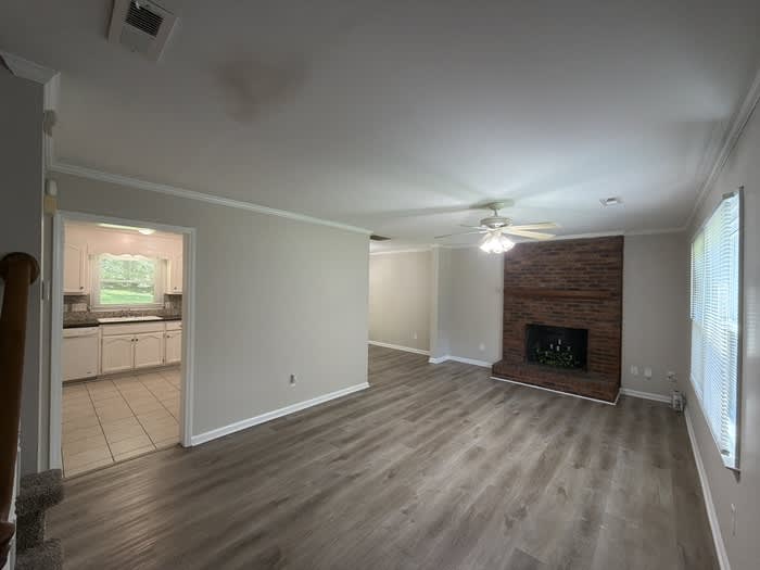 7409 Lockmont Drive – photo 2