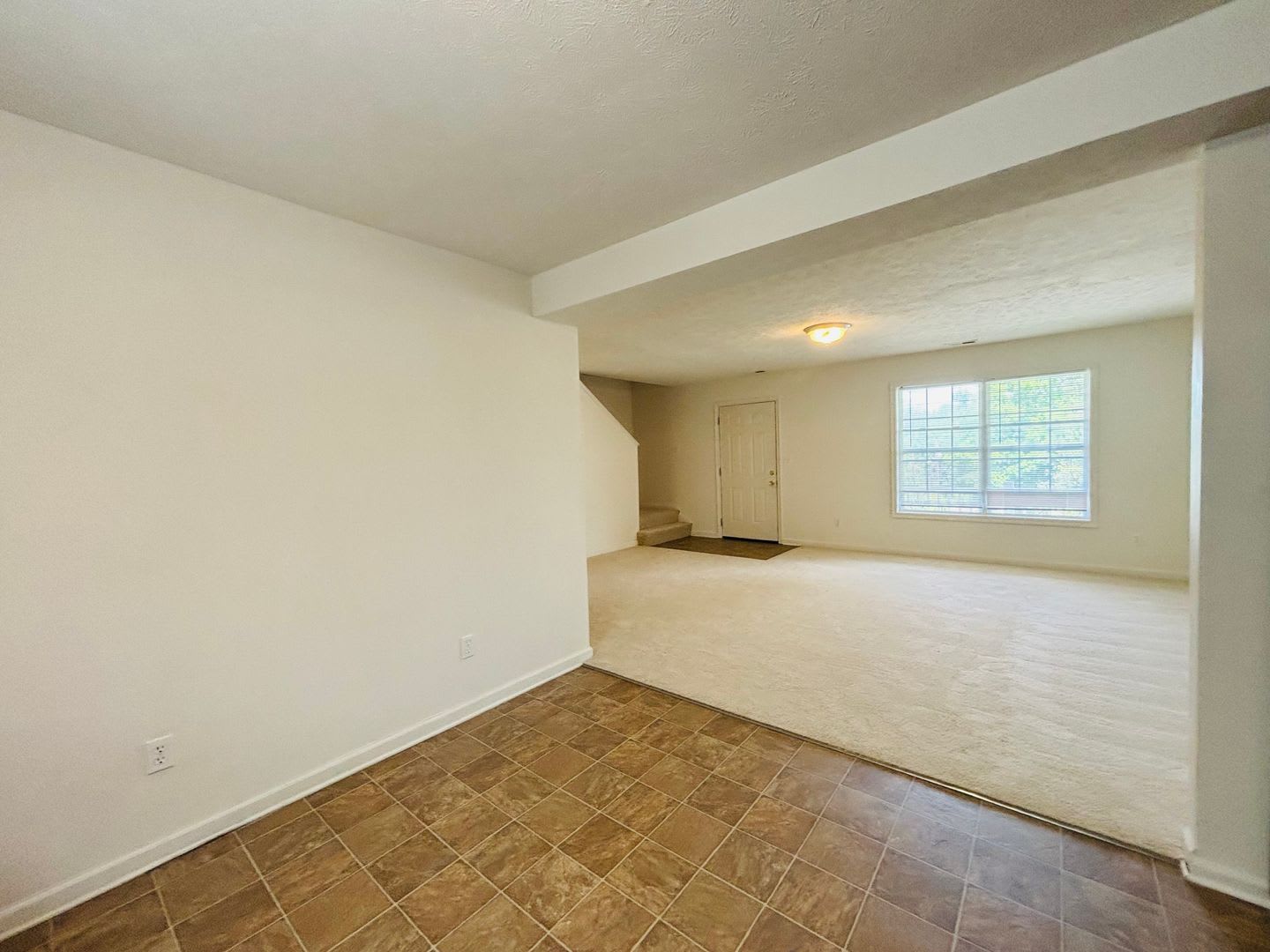 3 Bedroom 2.5 Bath Townhouse – photo 5