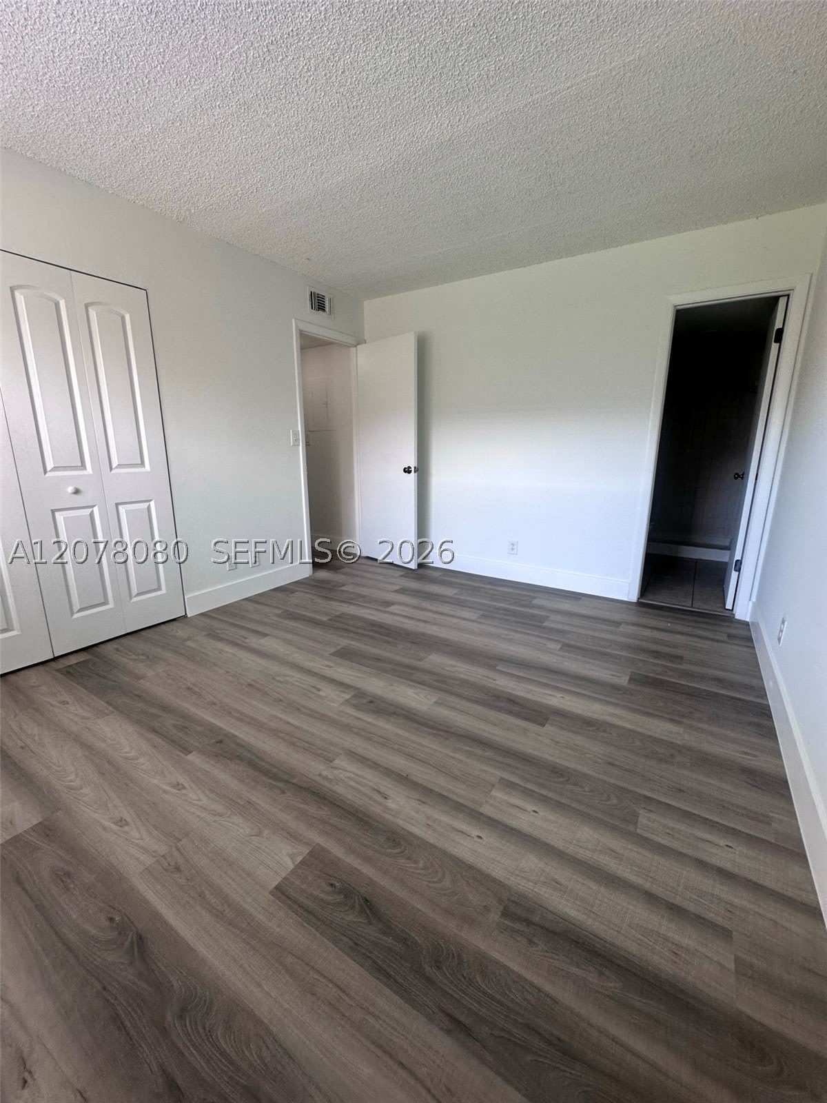 10049 Winding Lake Rd – photo 5