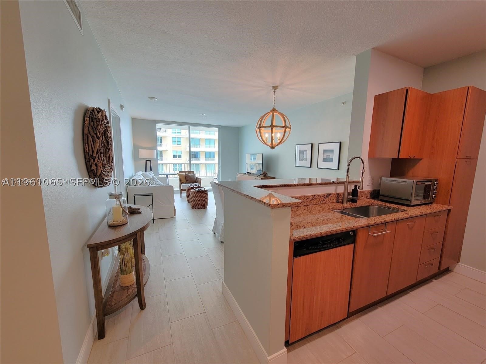 700 E Boynton Beach Blvd – photo 5