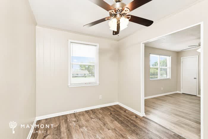 2117 Cassell Street – photo 5