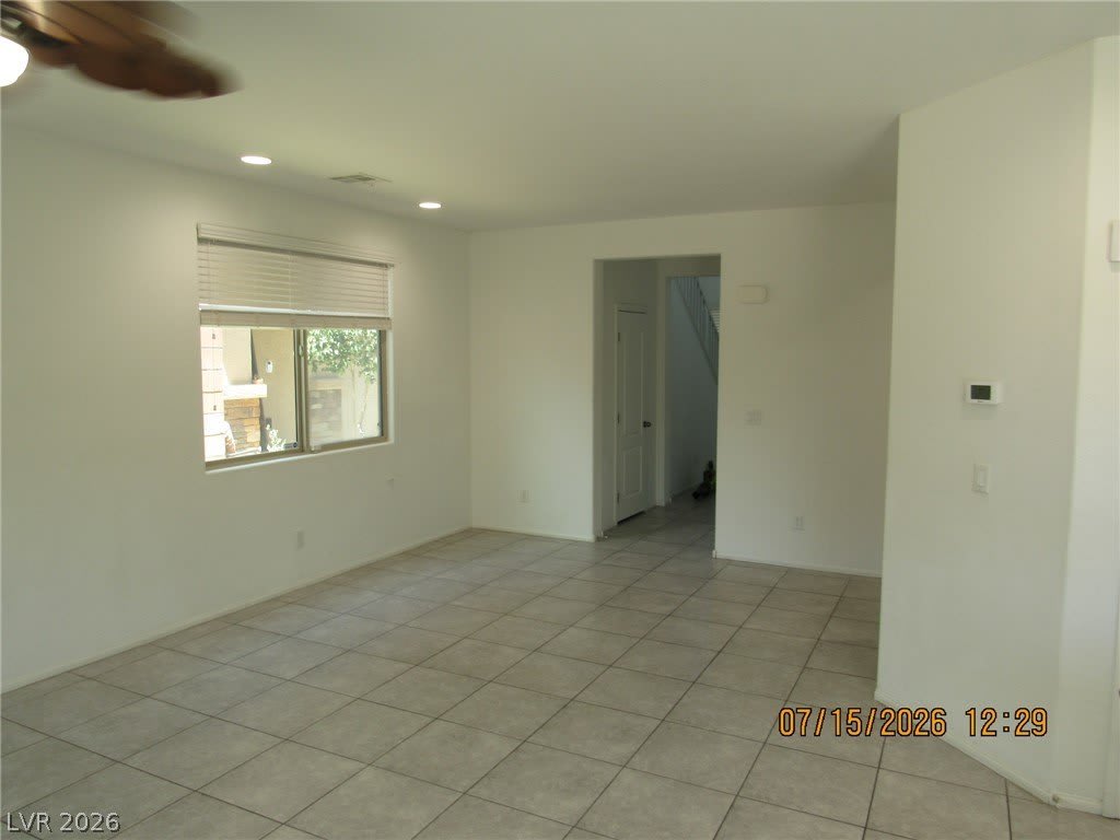 531 Bright Peridot Avenue – photo 2