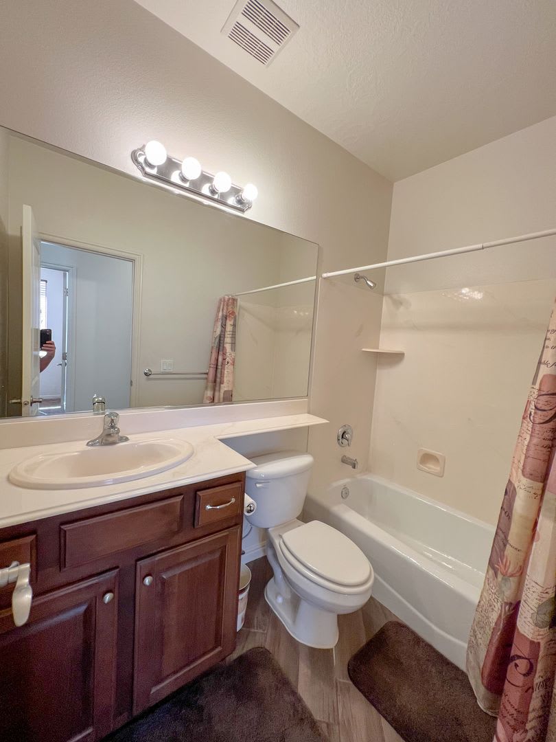Charming Coral Canyon Home – photo 5