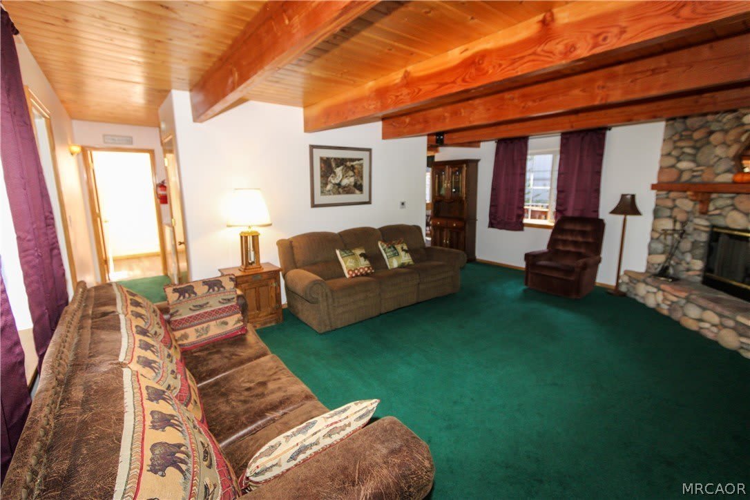442 Salem Drive – photo 3
