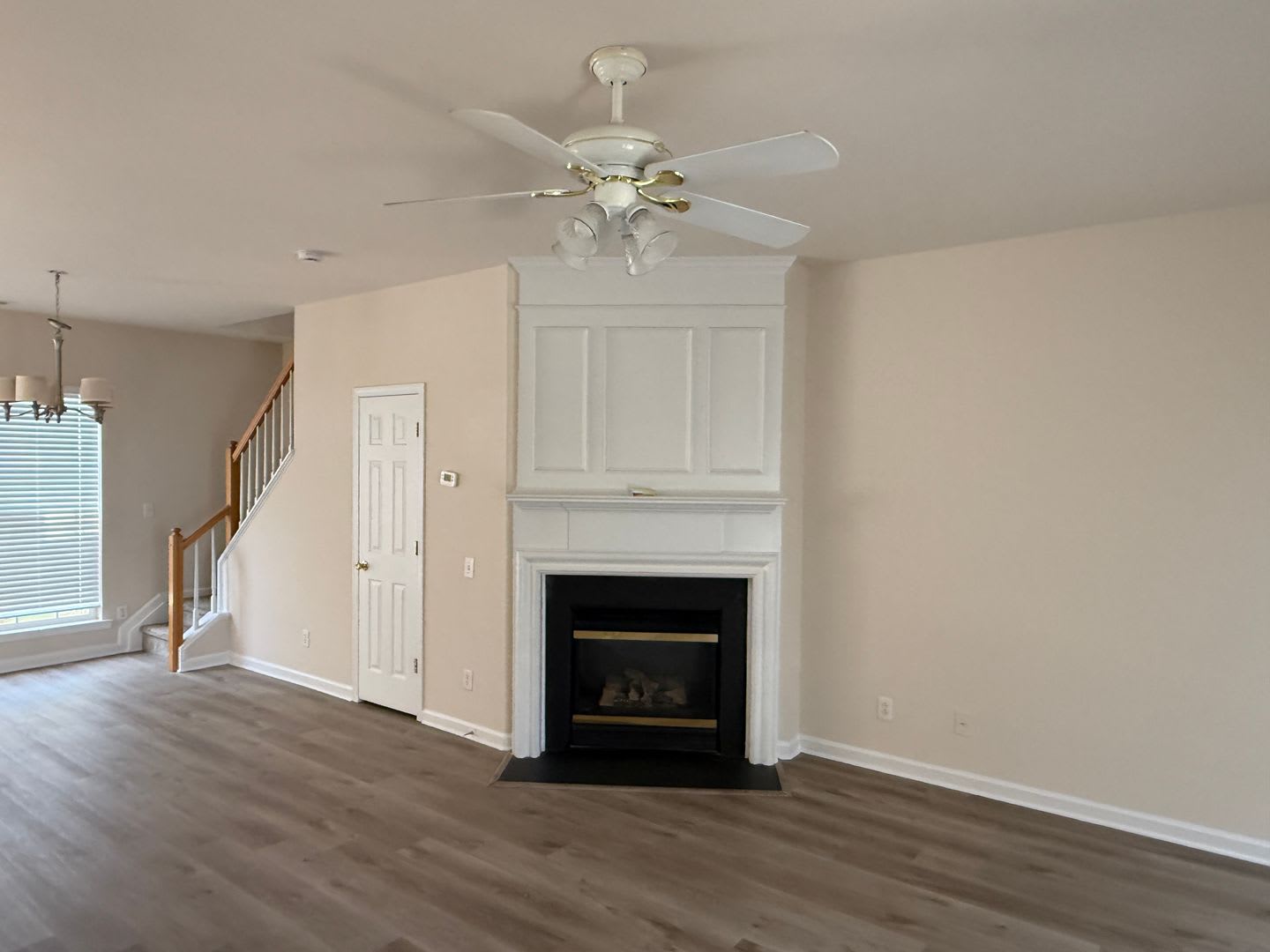 2146 Mckenzie Creek Drive – photo 3