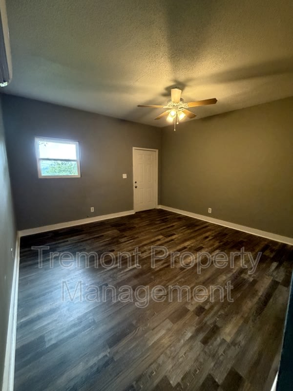 4607 Highland Avenue A – photo 1