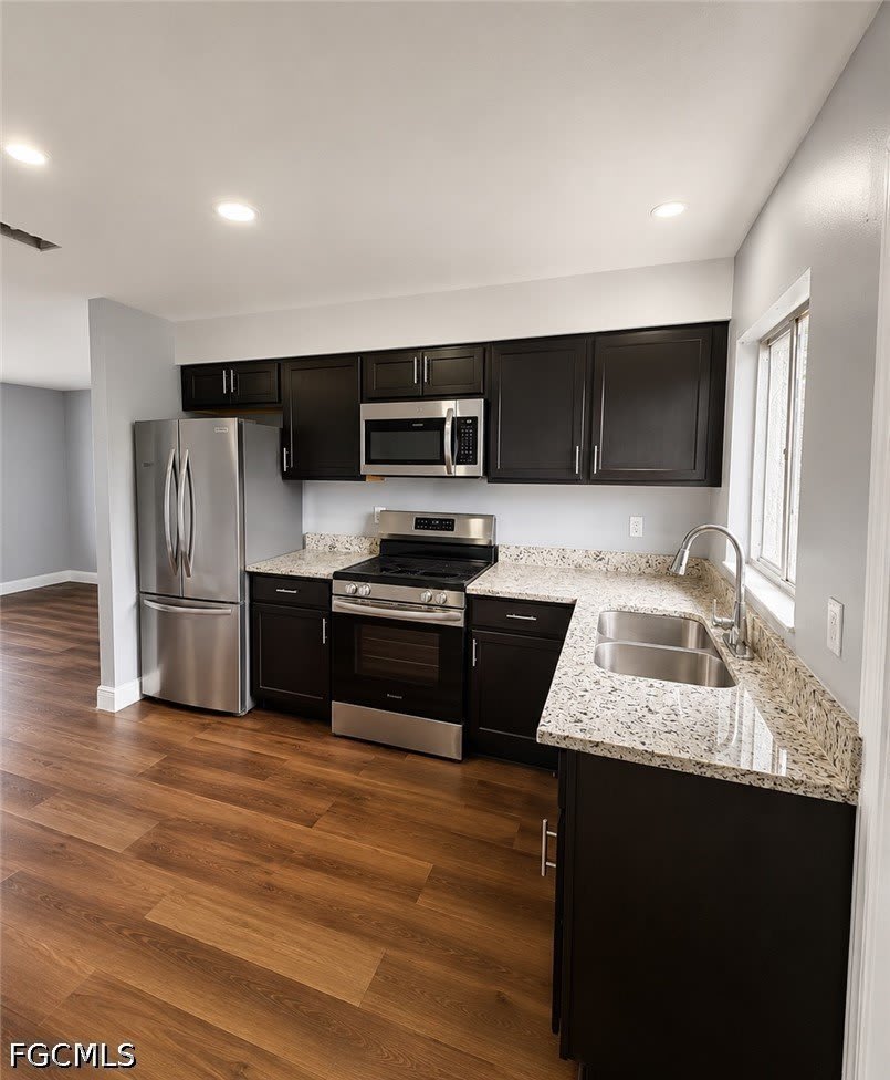 138 Gordon Avenue S – photo 3