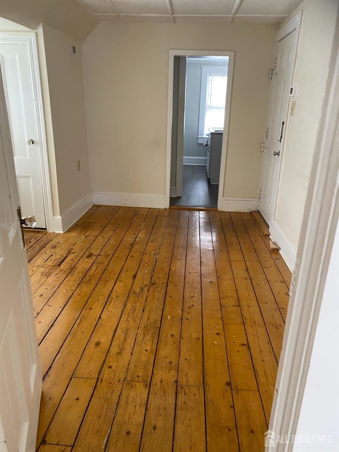 235 Montgomery Street – photo 4